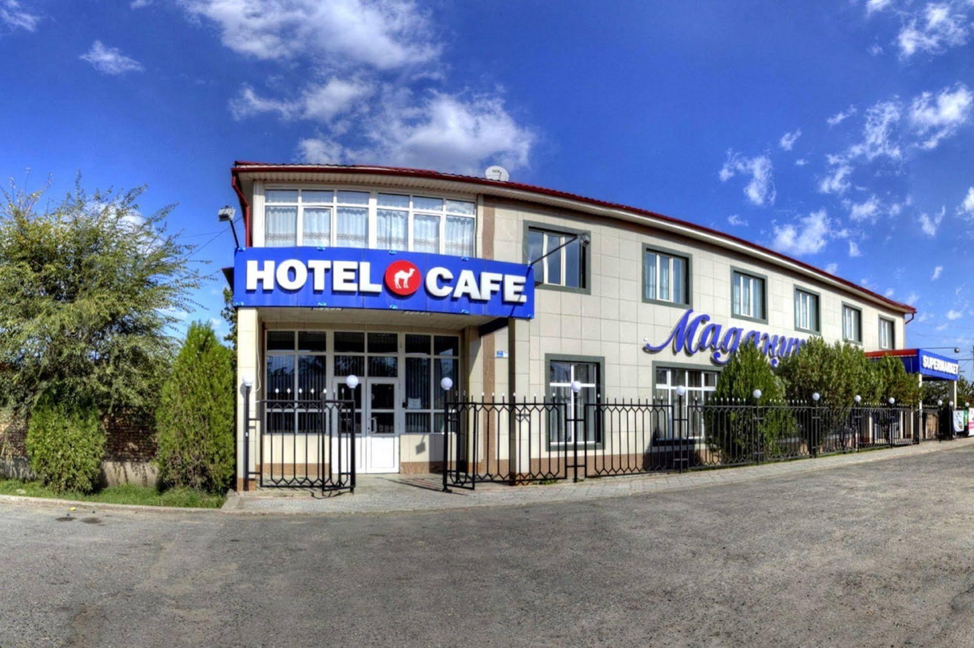 Madanur Hotel Karakol Luaran gambar
