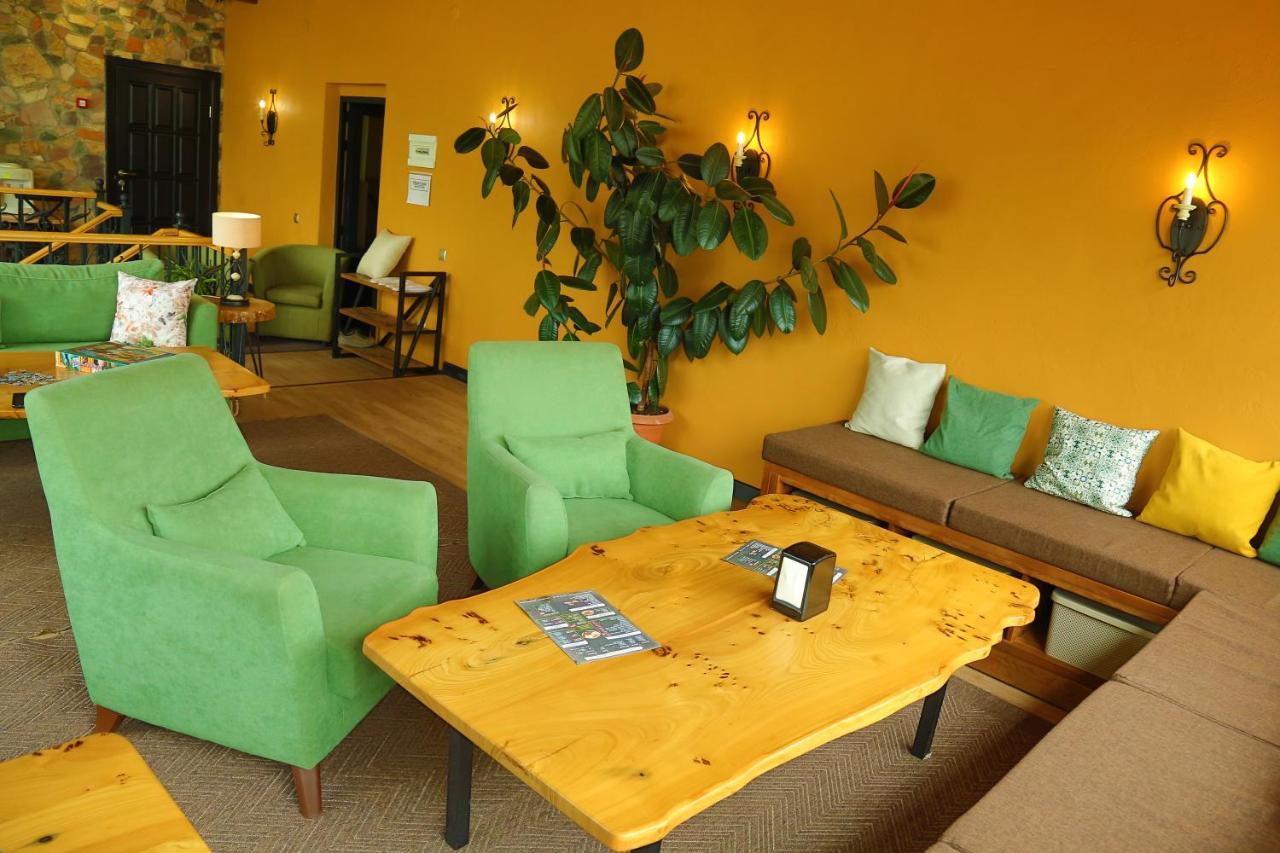 Madanur Hotel Karakol Luaran gambar